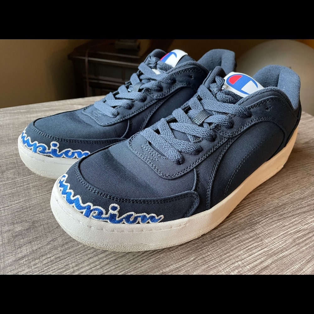 Mens shoes